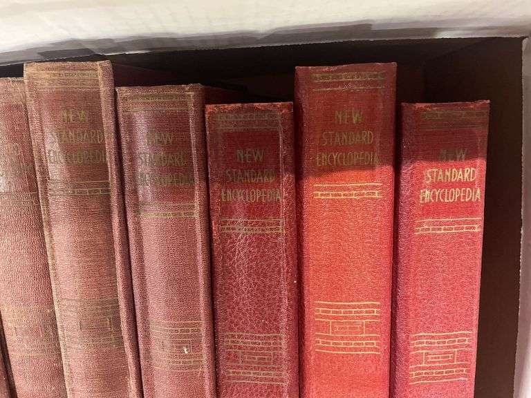 Collection of New Standard Encyclopedia