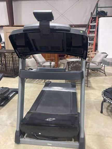 NordicTrack Commercial 2450 Treadmill