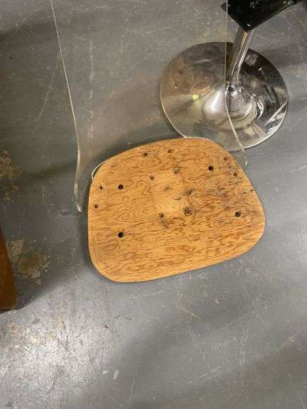 Mid Century Disassembled Acrylic and Chrome Base Chair