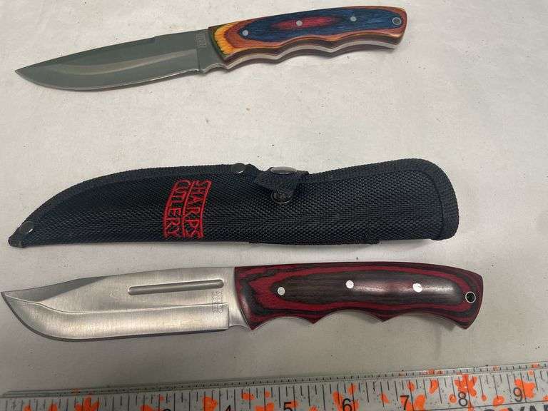 (3) Fixed Blade Knives