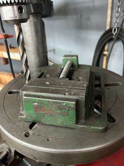 Gold Star Heavy Duty 5-Speed Drill Press