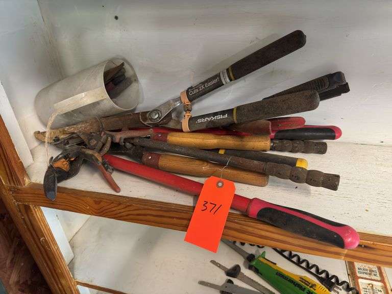 Mixed Lot of Hand Tools Including Pliers and Hedge Shears