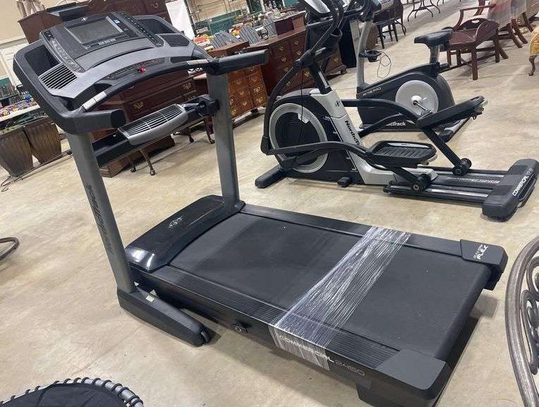 NordicTrack Commercial 2450 Treadmill
