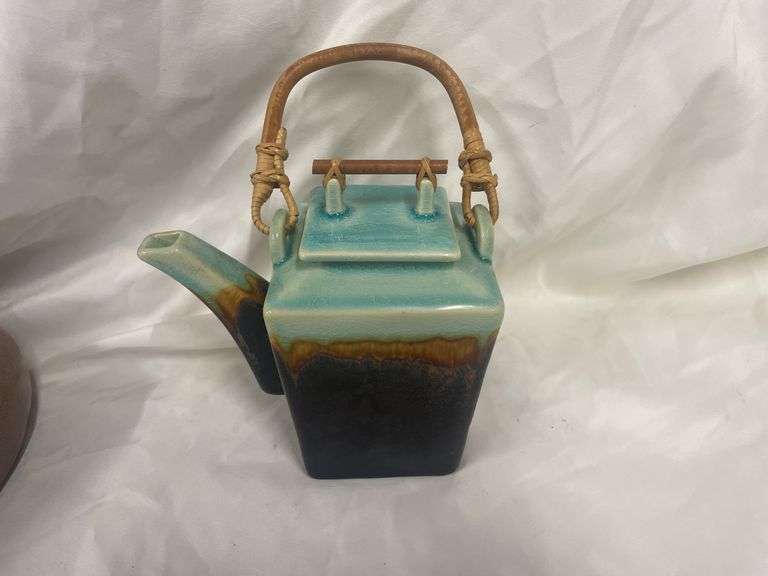 Frankoma Christmas Graeber Bowl and Teapot
