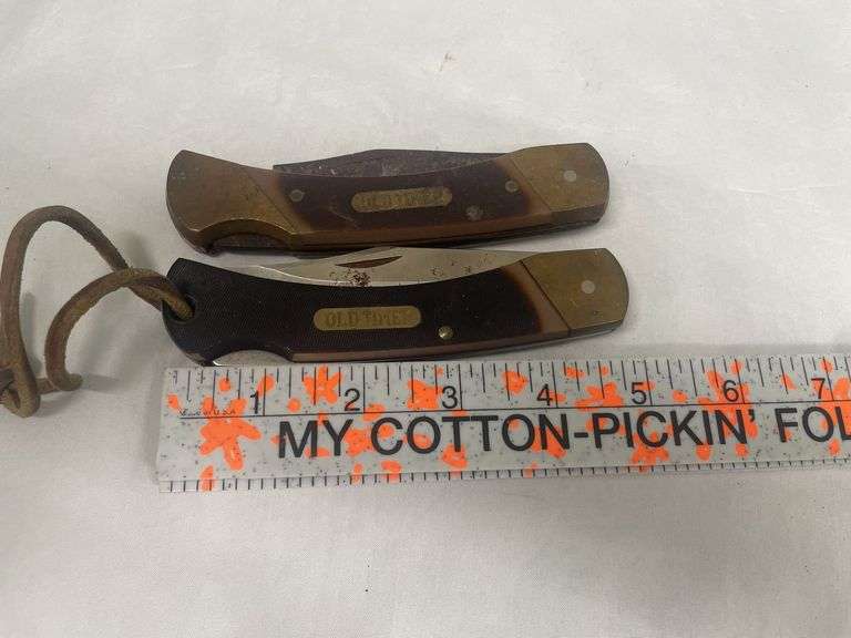 (2) Schrade Old Timer Folding Pocket Knives