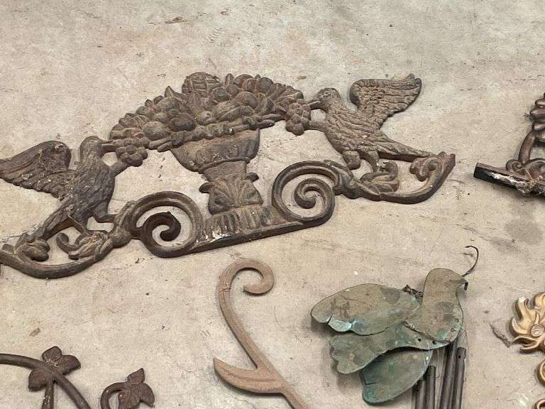 Assorted Decorative Architectural Elements