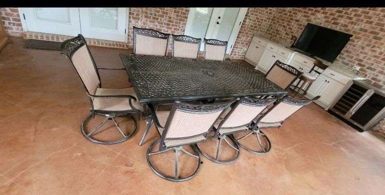 Outdoor Dining Set with Table and Eight Swivel Chairs