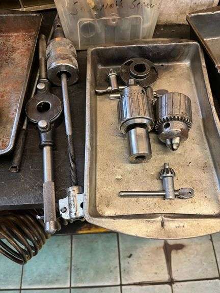 Electric Motor with Pressure Tester