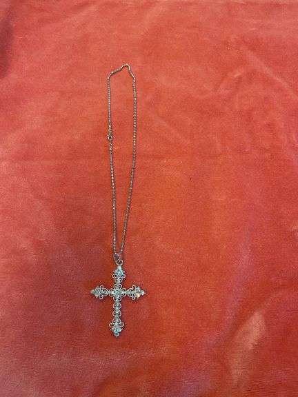 Collection of Assorted Fashion Jewelry