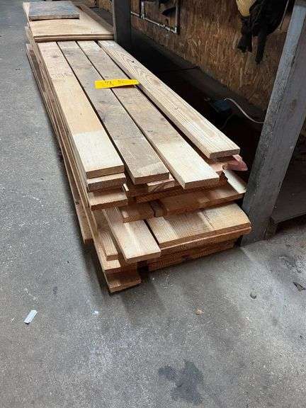 Group of 1 x 4 lumber