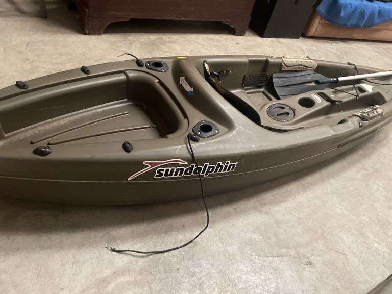 Sun Dolphin Journey 10 SS Kayak with Paddle