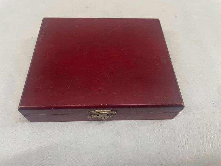 Pocket Knife with Display Box