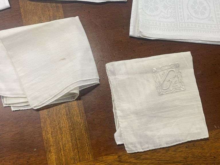 Collection of Assorted Cloth Napkins and Handkerchief