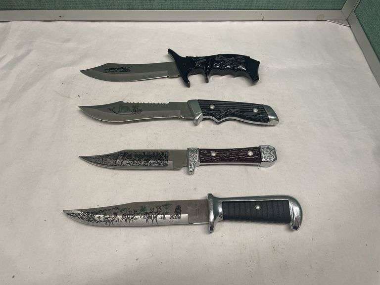 (4) Decorative Fixed Blade Knives image