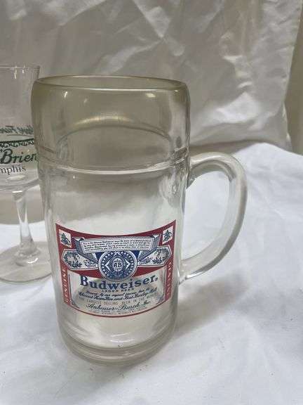 Mixed Lot of Collectible Advertising Glasses