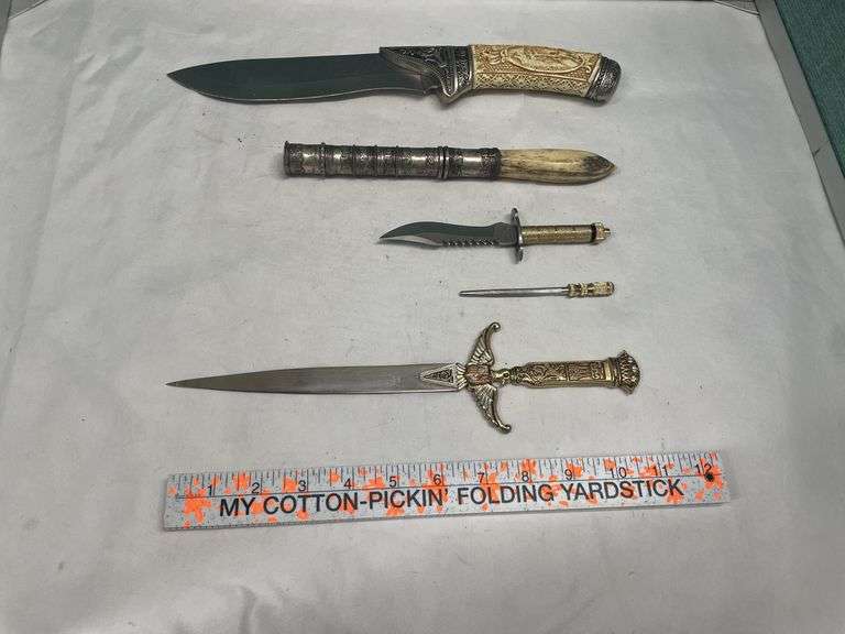 (4) Assorted Knives and Daggers