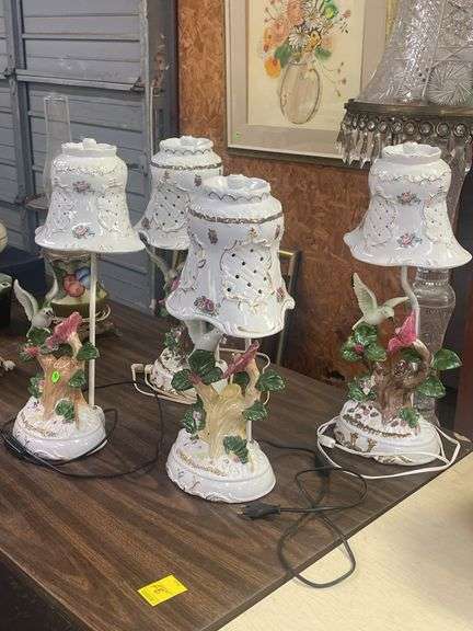 (4) Porcelain Hummingbird Accent Lamps, Works