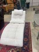 Coaster Fine Furniture White Chaise Lounge