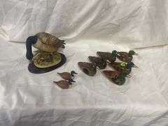 Goose Figurine with Duck Table Decor