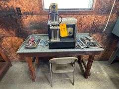 Pressure Indicator/Regulator & Table