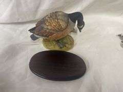 Goose Figurine with Duck Table Decor