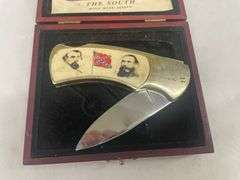 Pocket Knife with Display Box
