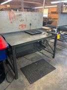 Work Station with (1) Vise