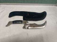 (4) Assorted Knives with Sheaths