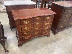 Jasper Cabinet Company Colonial Style Mahogany Chest of Drawers