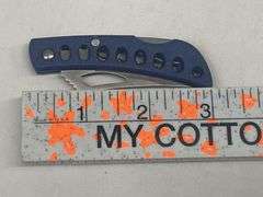 (3) Folding Pocket Knives