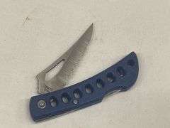 (3) Folding Pocket Knives