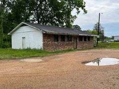 814 West Peace Street, Canton, MS 39046