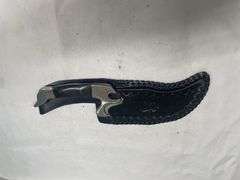 (4) Assorted Knives with Sheaths