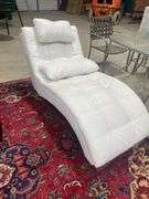 Coaster Fine Furniture White Chaise Lounge