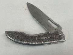 (3) Folding Pocket Knives