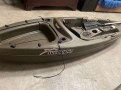 Sun Dolphin Journey 10 SS Kayak with Paddle