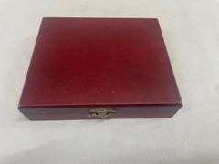 Pocket Knife with Display Box
