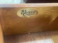 Jasper Cabinet Company Colonial Style Mahogany Chest of Drawers