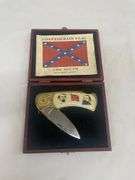 Pocket Knife with Display Box