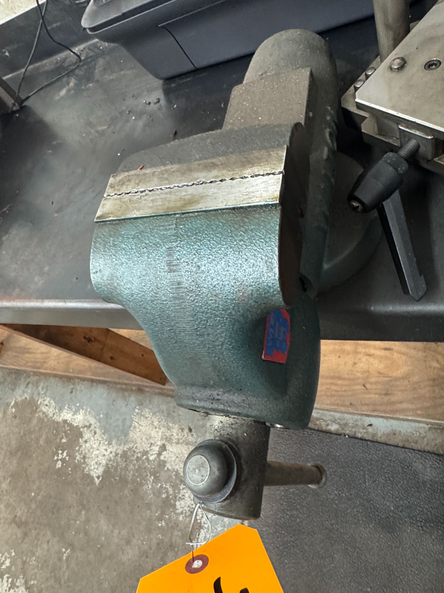 Lot image 2