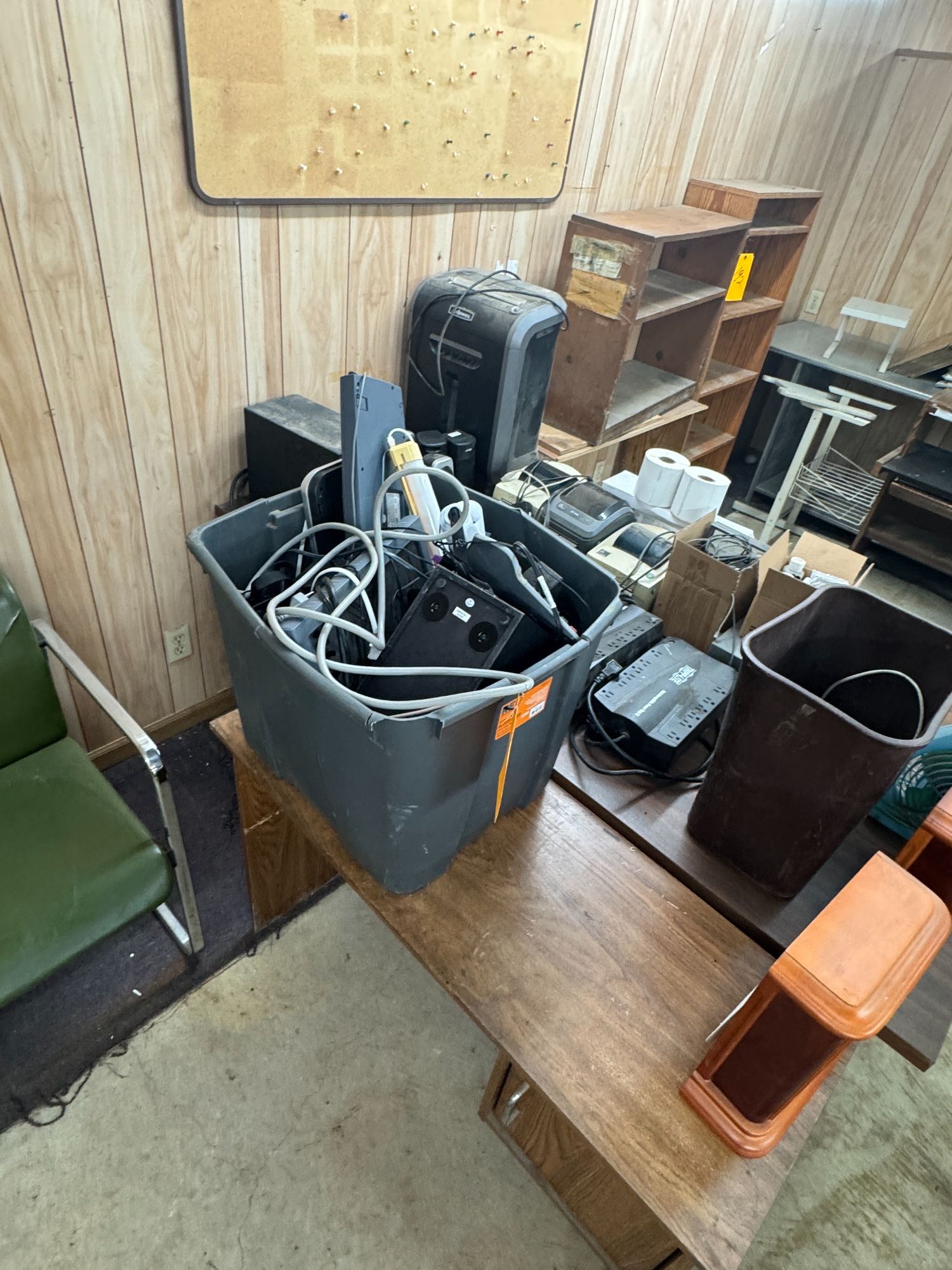 Lot image 2
