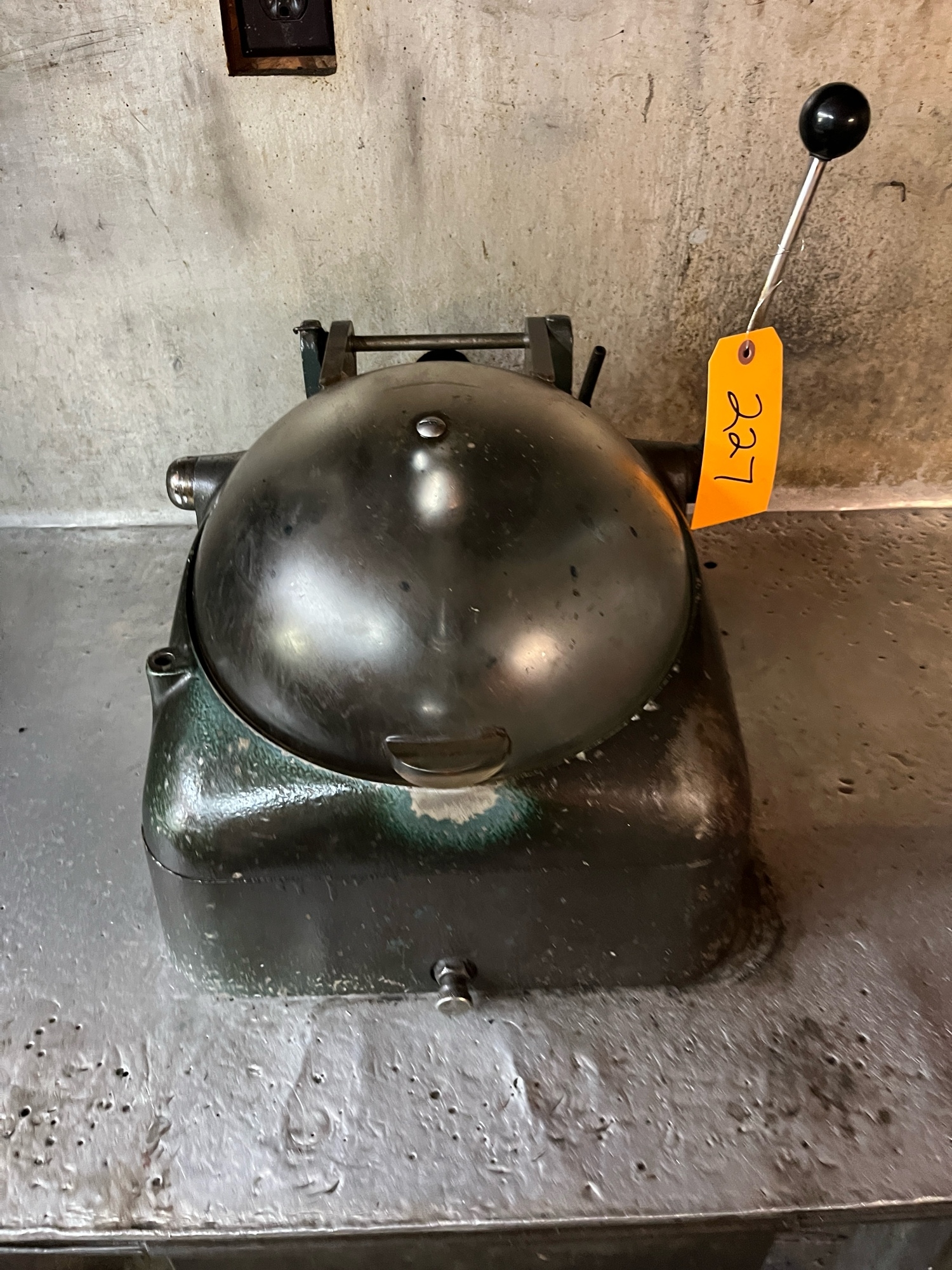Lot image 1