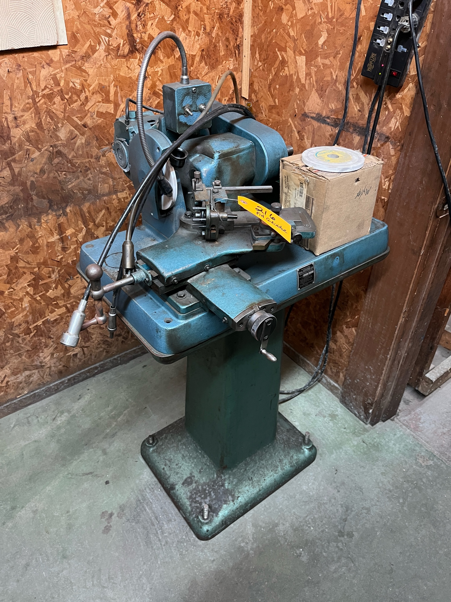 Lot image 2