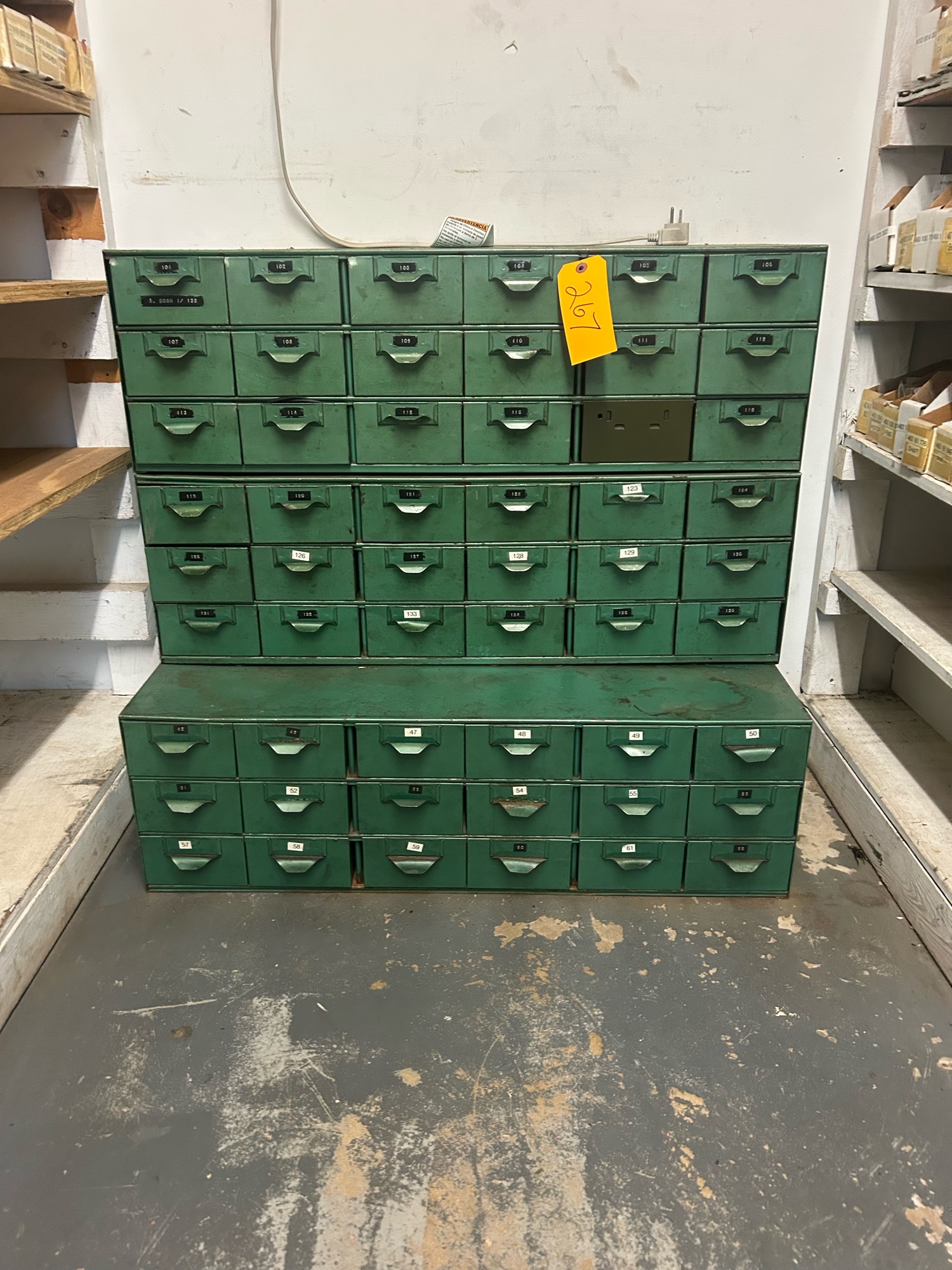Lot image 1