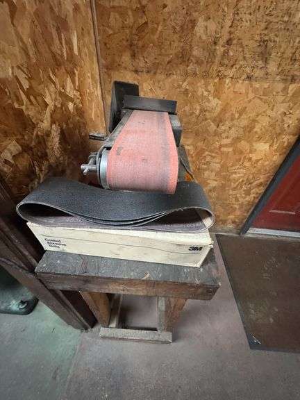 4" Wide Belt Sander with Extra Belts