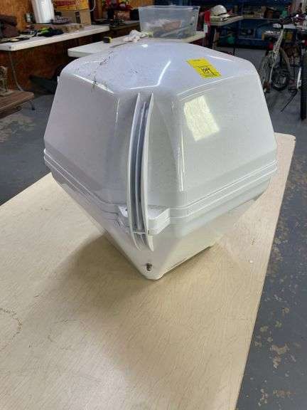 Dish Tailgater Portable Satellite Antenna