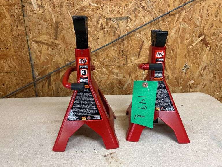 (2) Big Red 3 Ton Jack Stands