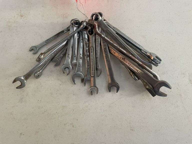 Lot of (20) Wrenches image