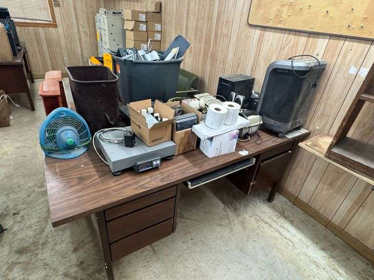 (2) Desk & All Contents
