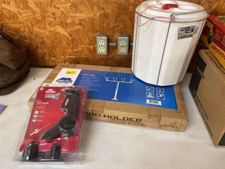 Fishing Rod Holder and Minnow Bucket image